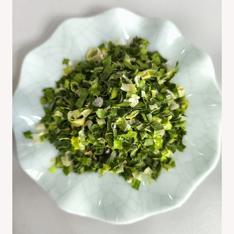 Vegetales deshidratados a granel Rolos de cebolla seca al aire 3*3mm 5*5mm con color y sabor naturales