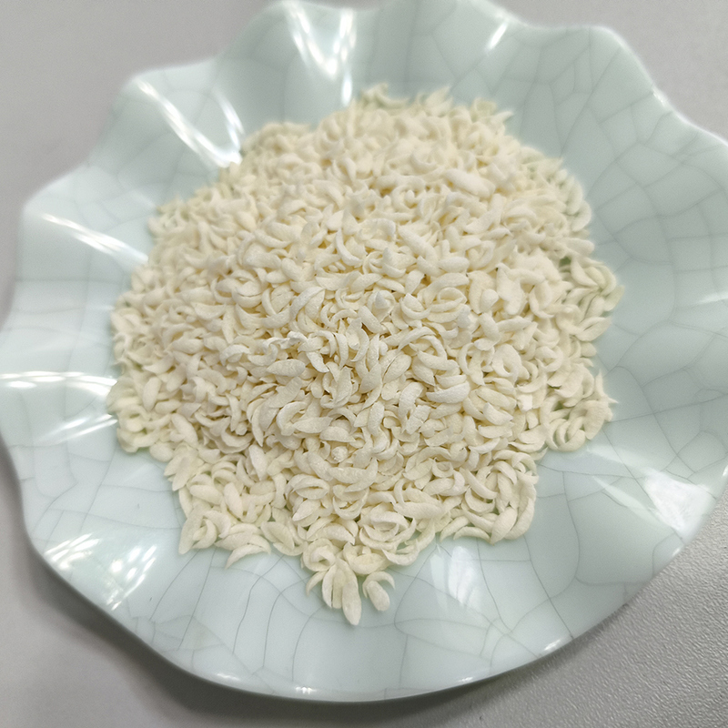Migas de pan panko japonesas ultra crujientes con un contenido máximo de humedad del 8% en bolsa de 18 libras y envasado de 1 kg y 10 kg