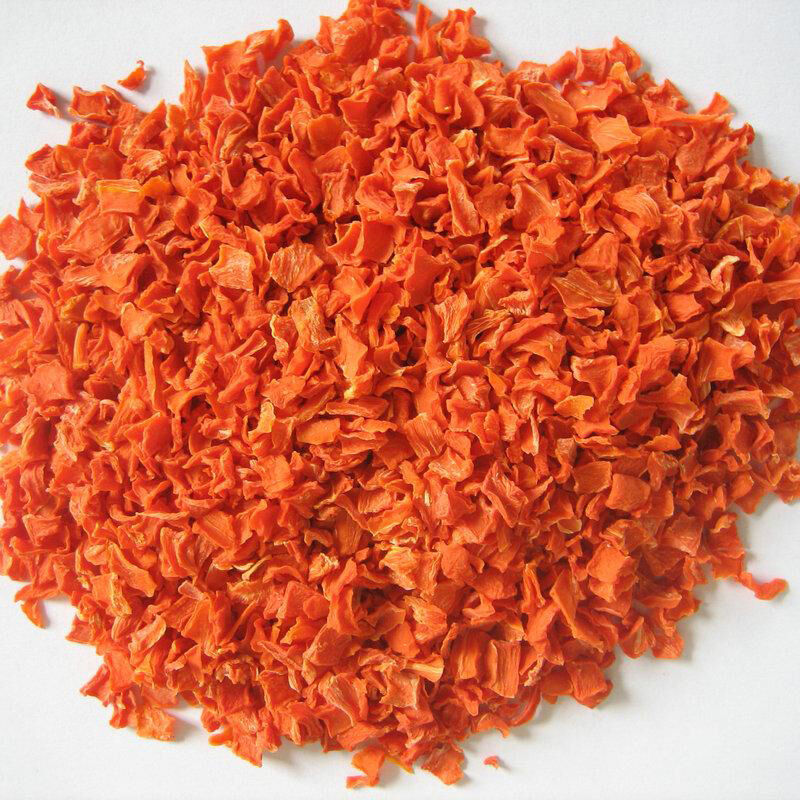 Natural 10*10*3mm Dried Carrot Granules with Max 7% Moisture HACCP HALAL ISO9000 FDA Certified for Pet Foods