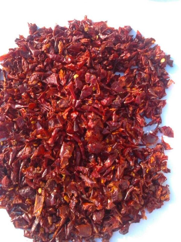 Los gránulos secados naturales puros del paprika del 100%/Machacaron el paprika Tamaño de 3 * de 3m m