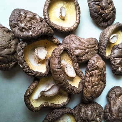 Hongo Shiitake Seco de primera calidad saludable nutritivo delicioso