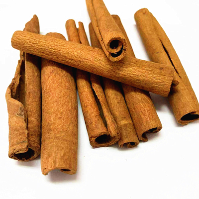 Vida útil de 12 meses Especias secas con bastones de canela Herbas naturales con sabor picante